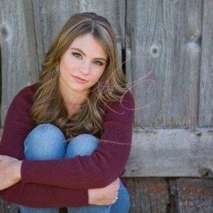 Meet your Posher, Mackenzie